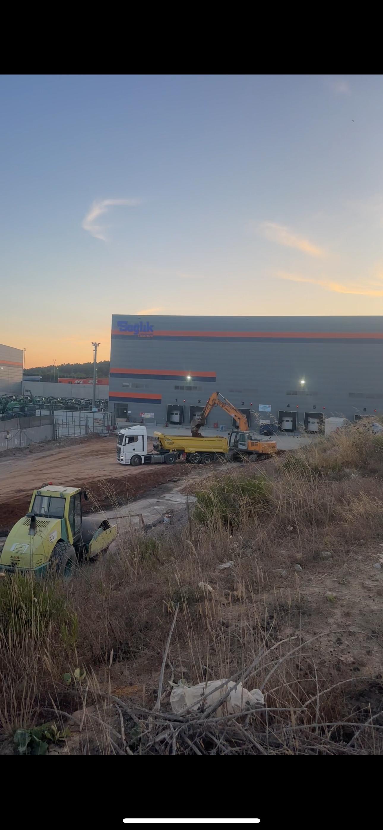 WhatsApp Image 2025-11-07 at 20.32.59 (2)